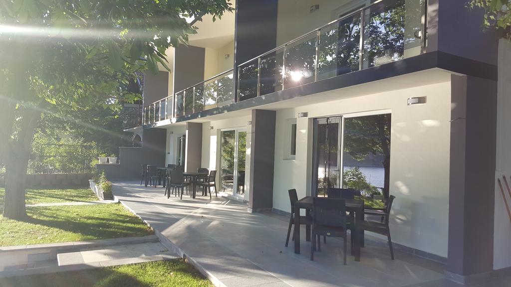 Villa Tikvesh Lake Kavadarci Exterior foto